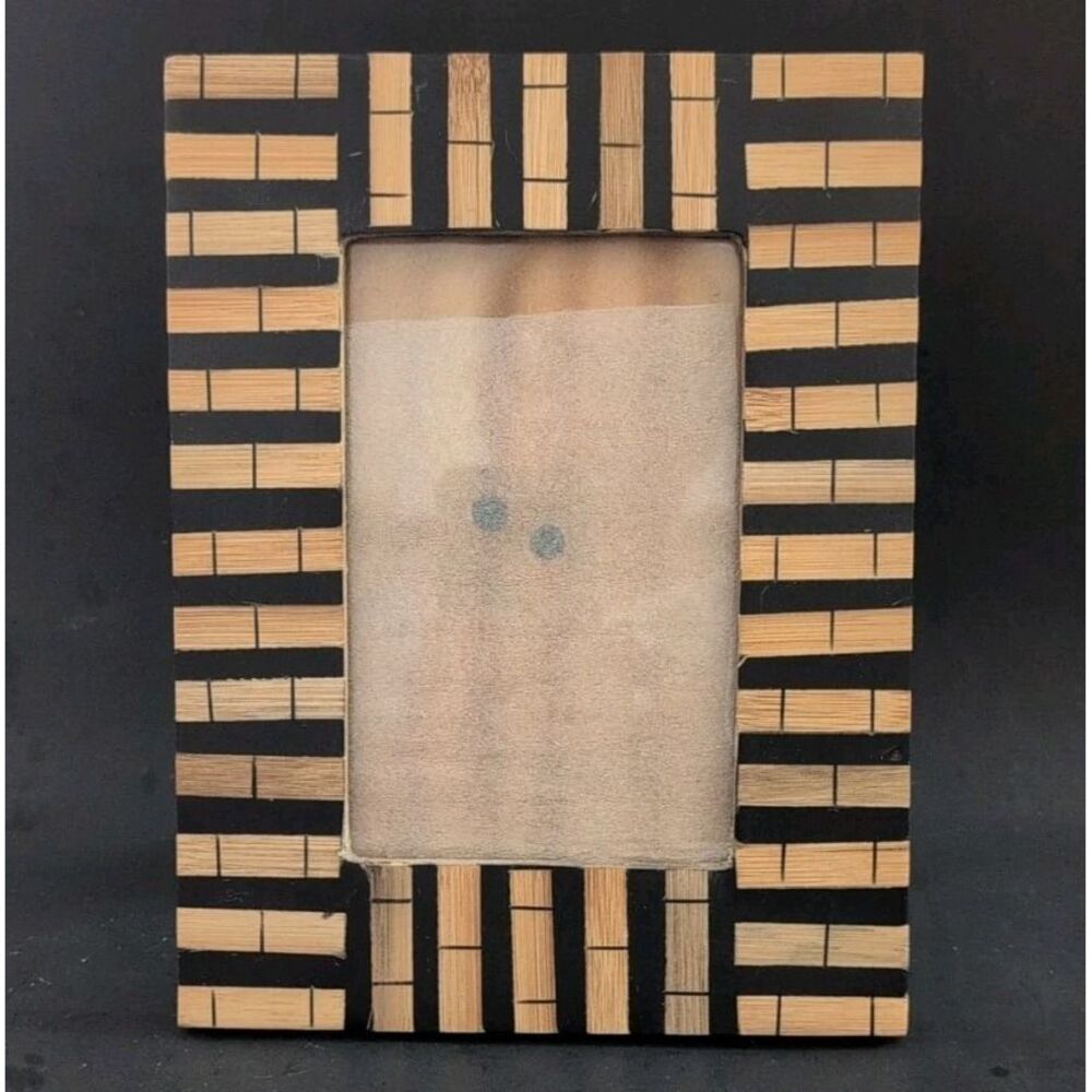 Sicura Photo Frame Black & Natural Wood Inlaid Italian Design For 3 x 5 Picture